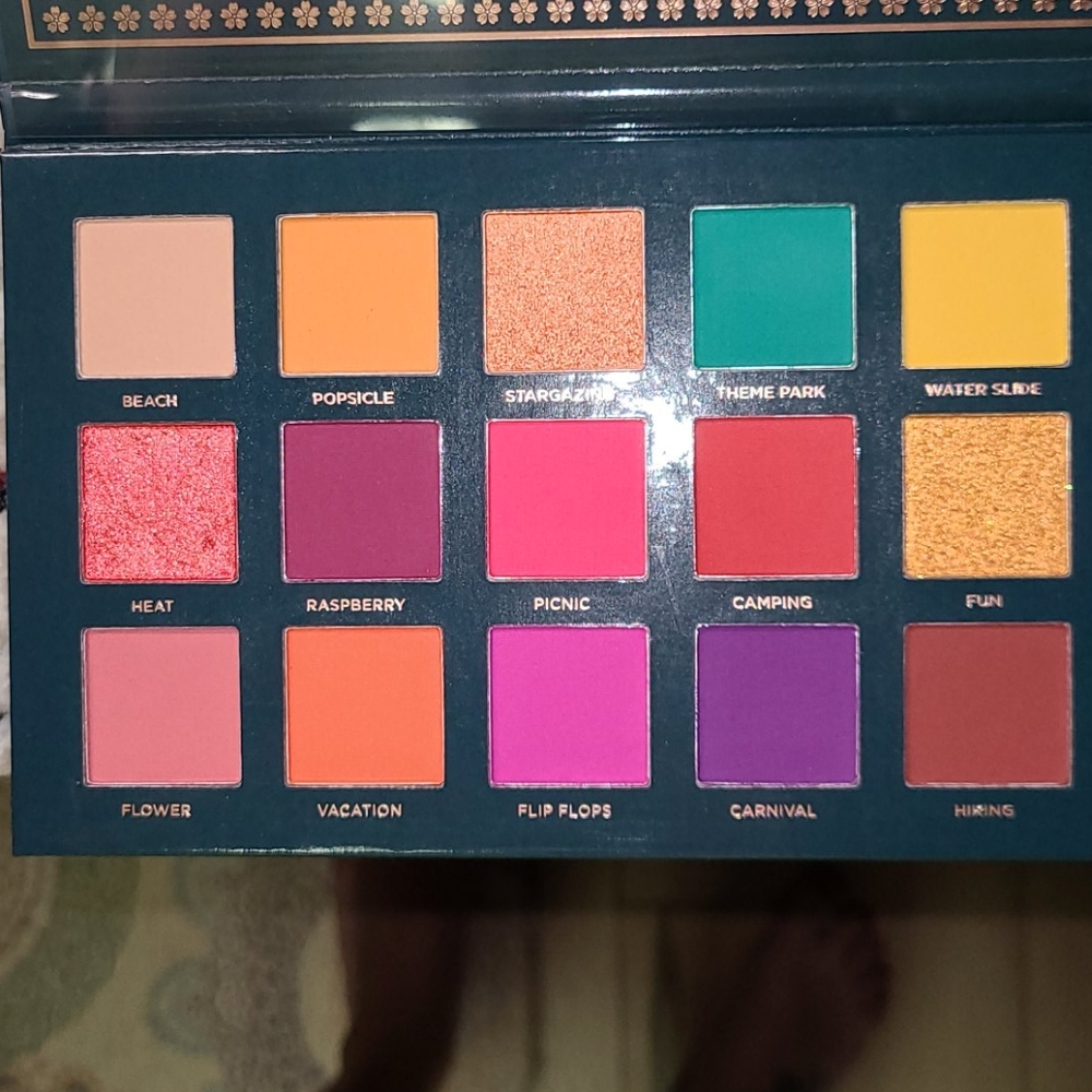 Ace Beauty Nostalgia pallet